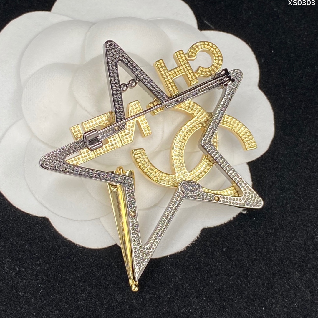 Chanel Brooch Star - Original Replica Club