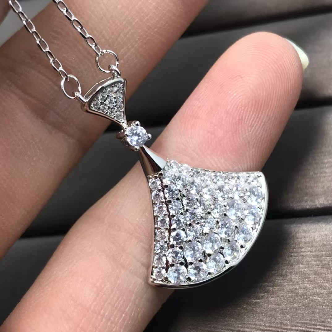 Bvlgari Divas' Dream Necklace - Original Replica Club