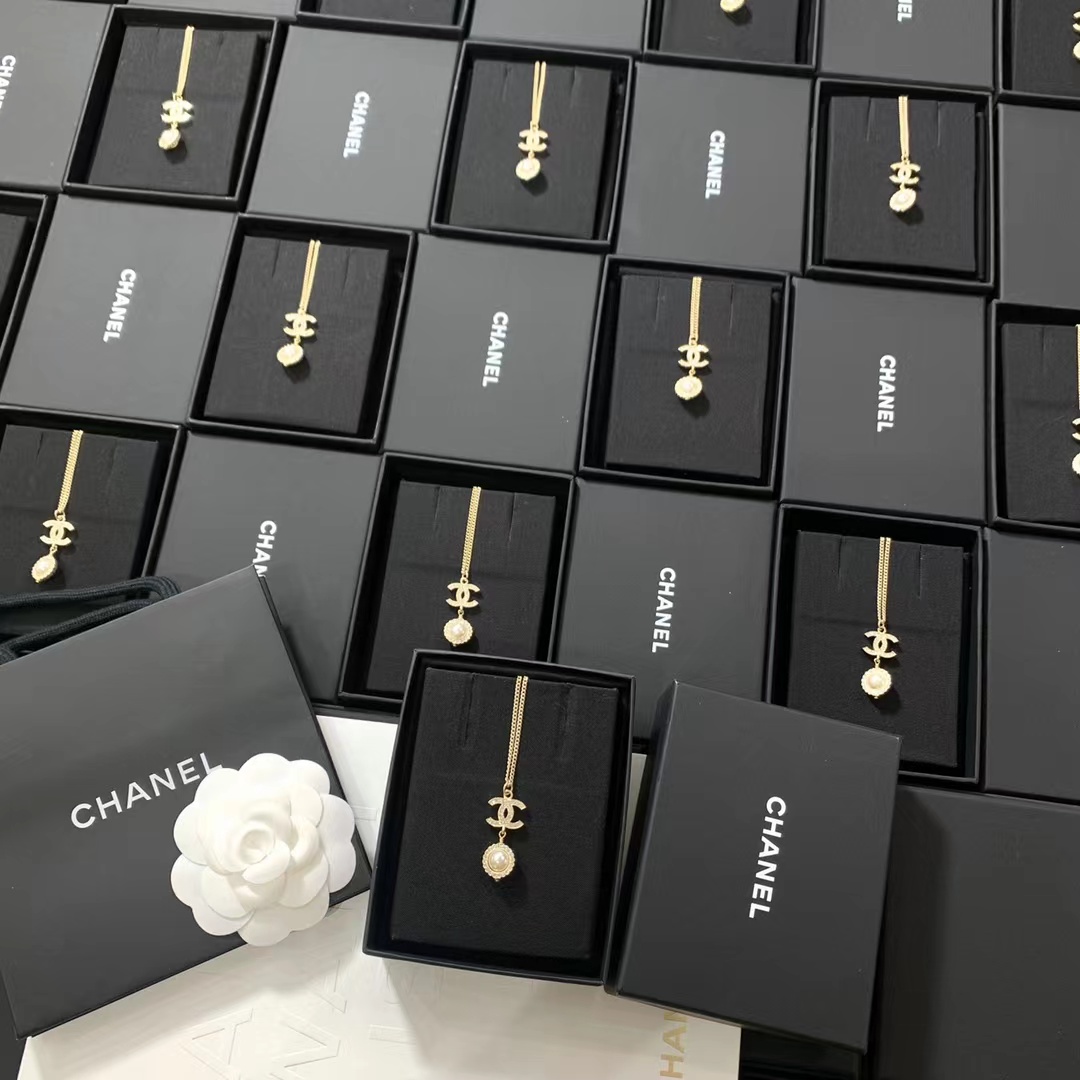 Chanel Minimalist Double C Pearl Drop Necklace - Original Replica Club