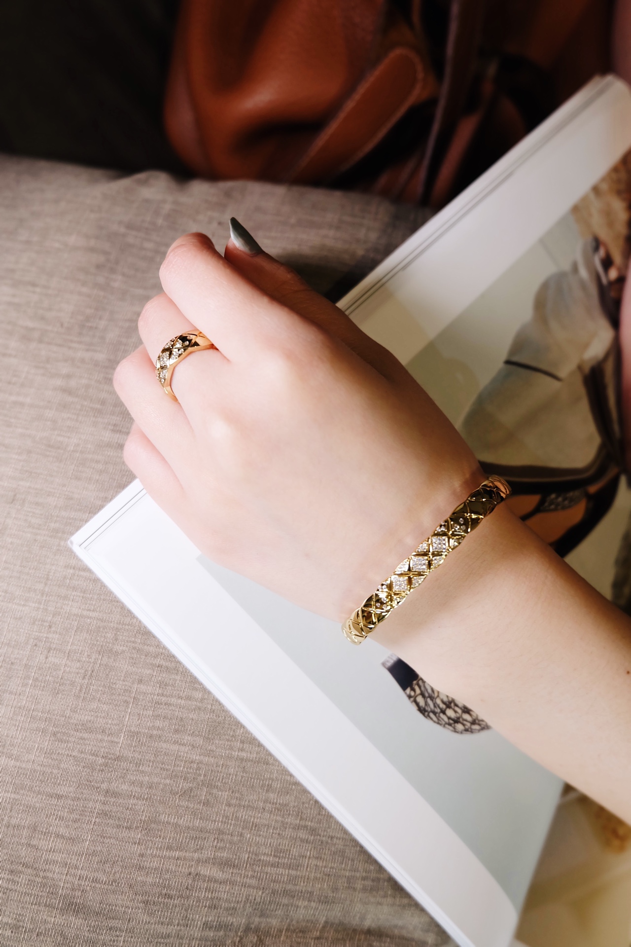 Chanel Diamond Coco Crush Bangle Bracelet - Wide Version - Original Replica Club