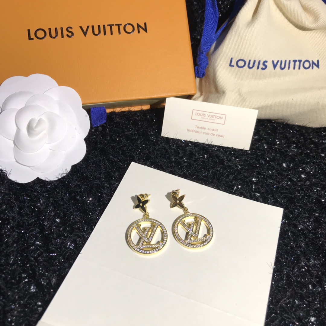 Louis Vuitton Letter Round Dangle Earrings - Original Replica Club
