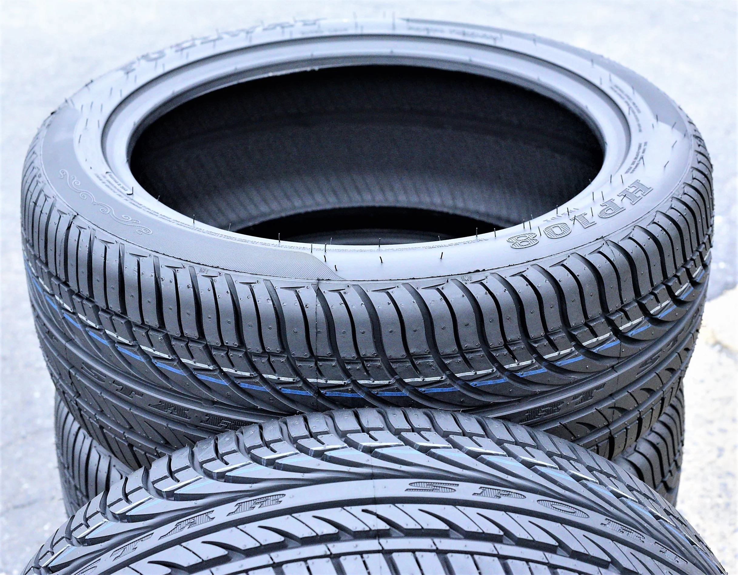 Set of 4 Fullway HP108 175/70R14 84H Performance a/s All Season Tires - Image 2