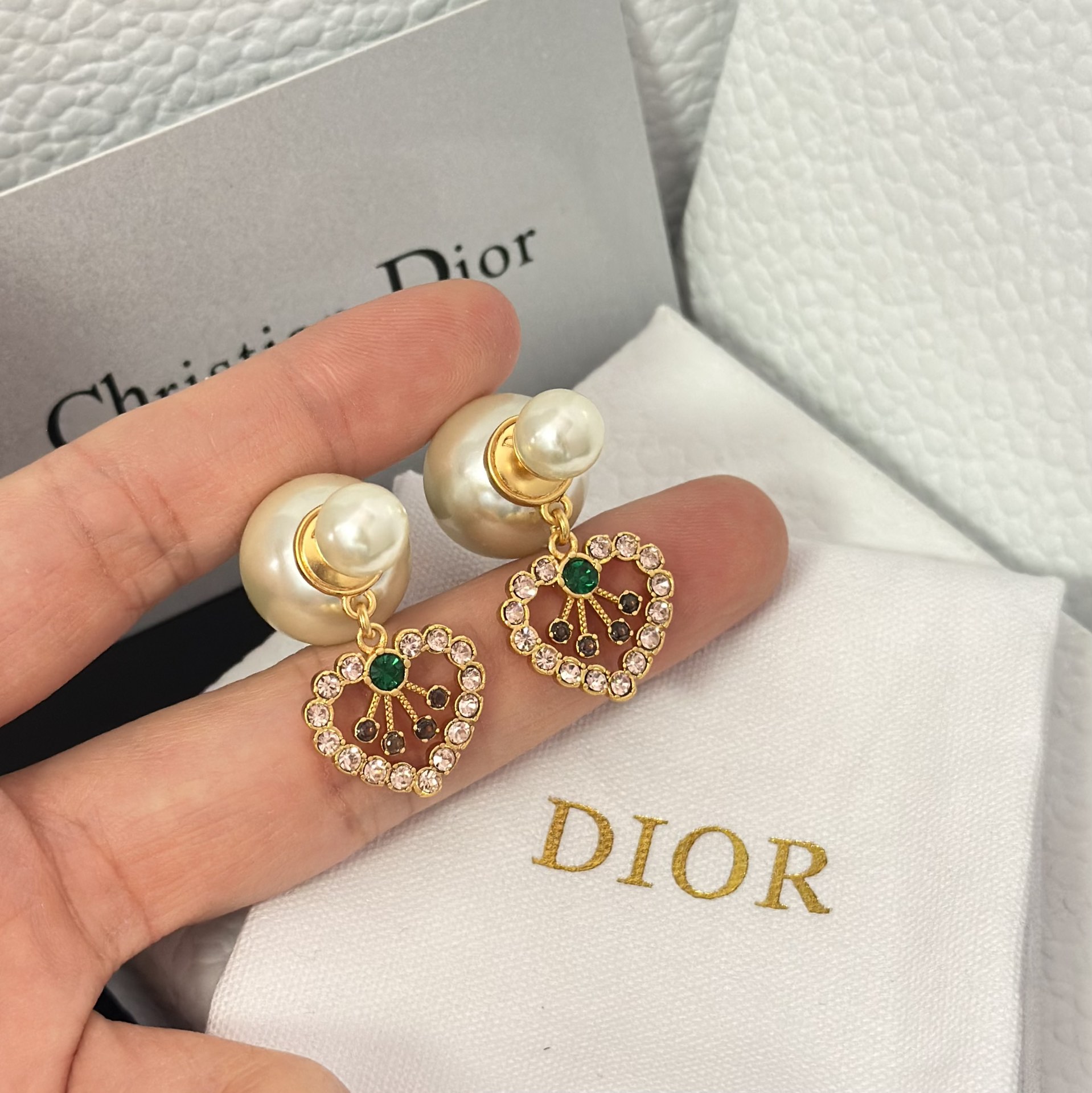 Dior Color Gem Heart Dangle Pearl Earrings - Original Replica Club