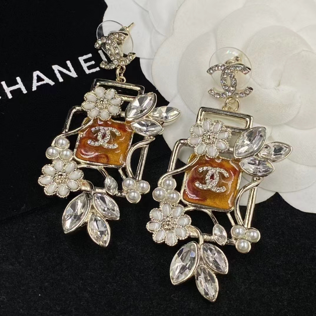 Chanel Vintage Blooming Flowers Earrings - Original Replica Club