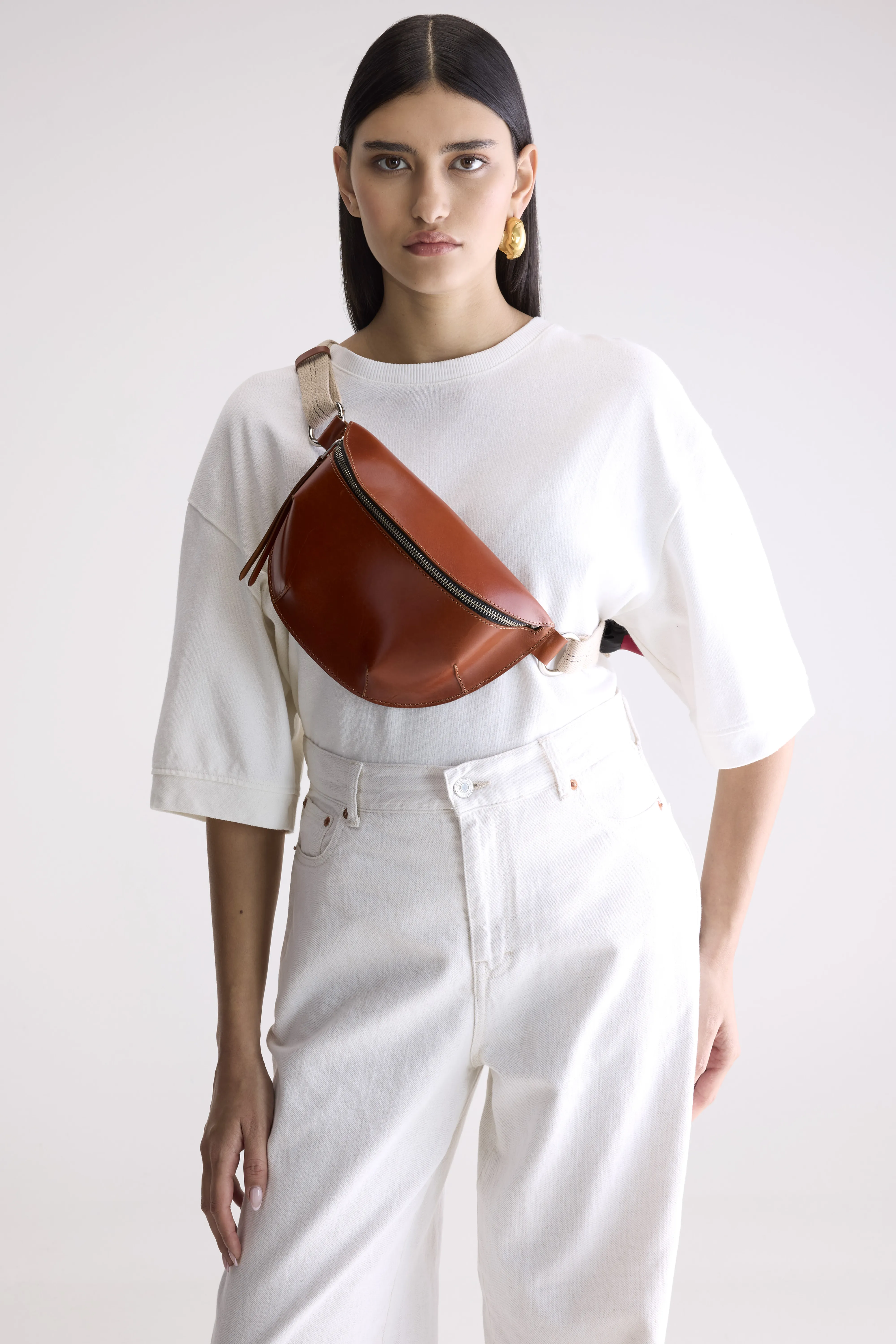 Bellerose Rosie cognac sling bag (252 / W / COGNAC)