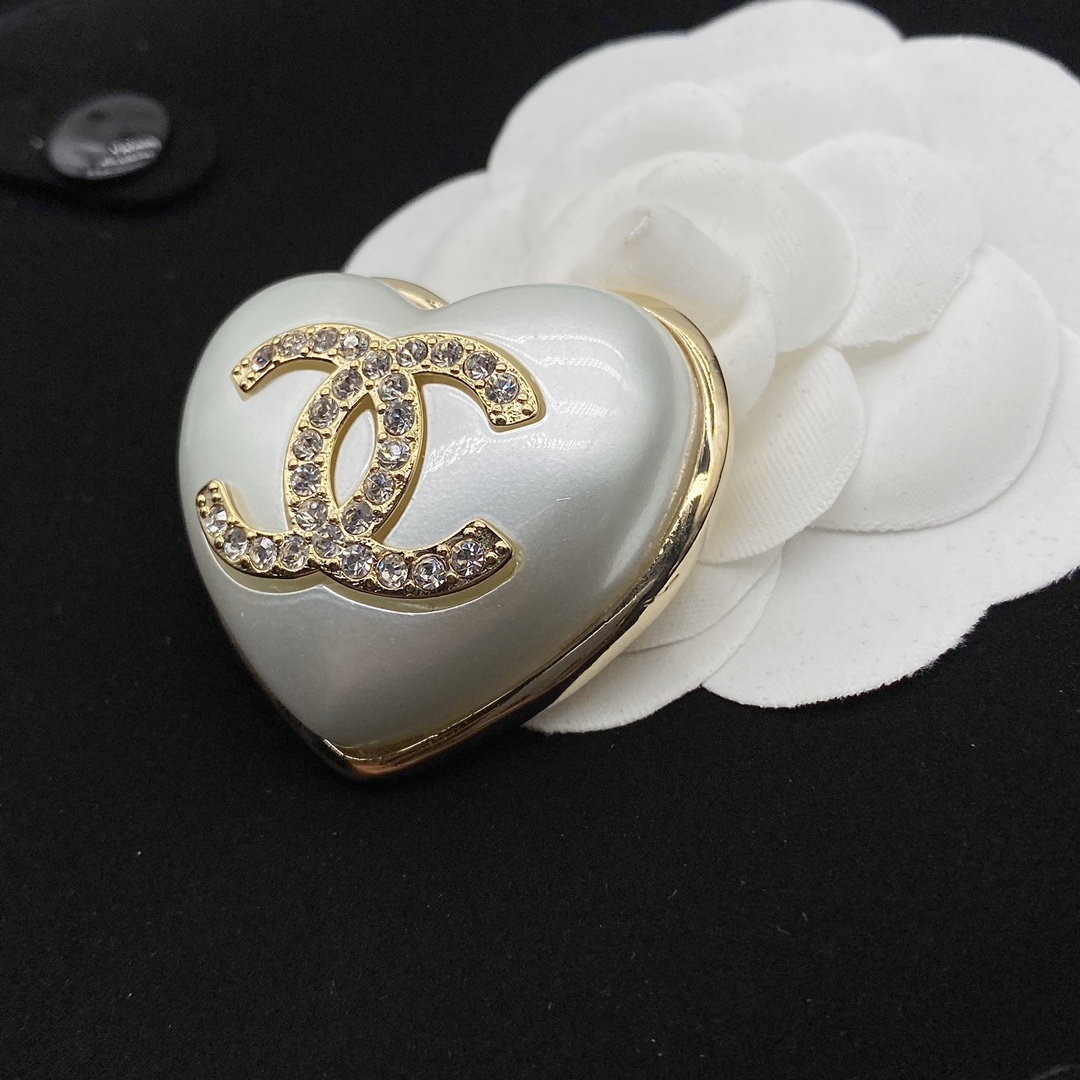 Chanel White Heart Brooch - Original Replica Club