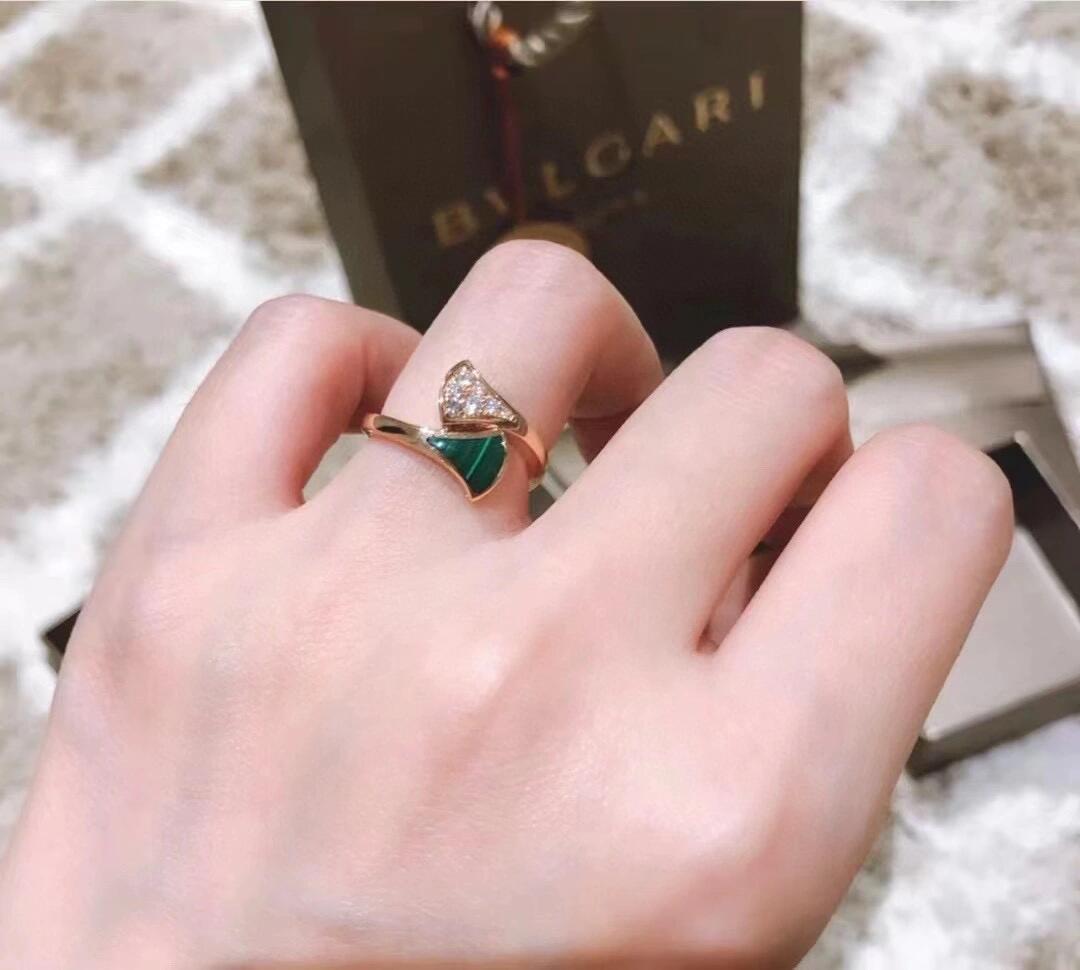 Bvlgari Rose Gold Divas' Dream Ring - Original Replica Club