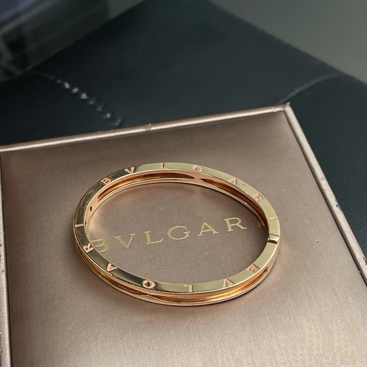 Bvlgari B.zero1 Bangle Bracelet - Original Replica Club