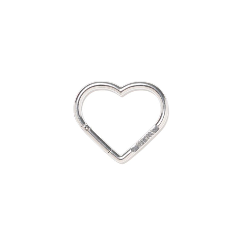 HUMAN MADE HEART CARABINER