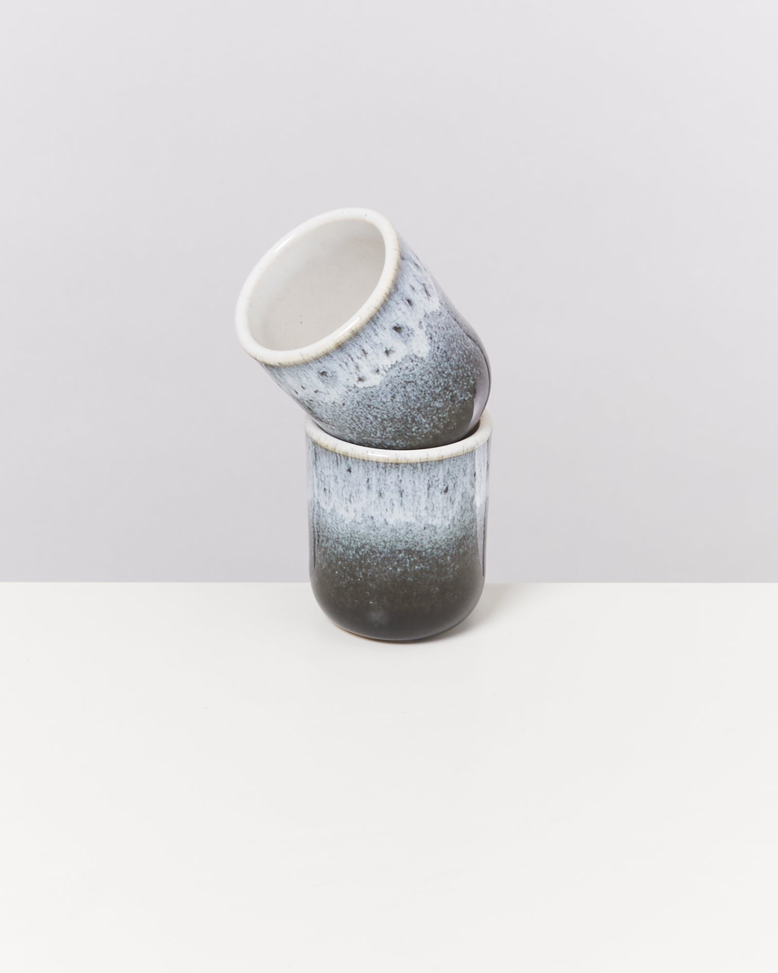 Alcachofra Espressobecher schwarzblau