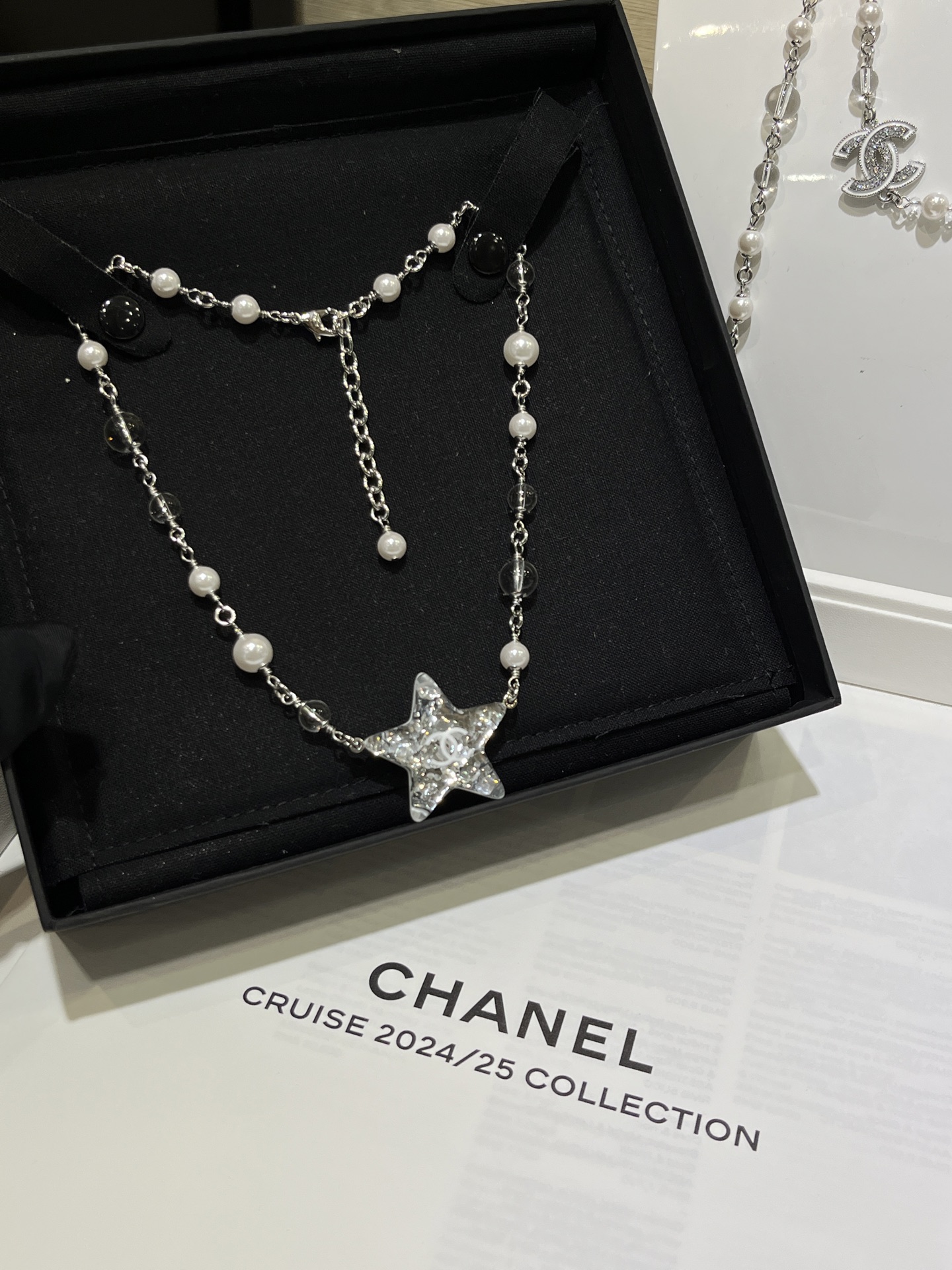 Chanel Black White Pearls Shiny Star Pendant Necklace - Original Replica Club