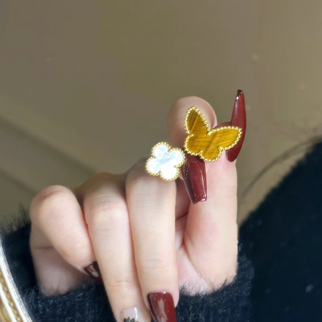 VCA Lucky Alhambra Between the Finger Ring - Original Replica Club