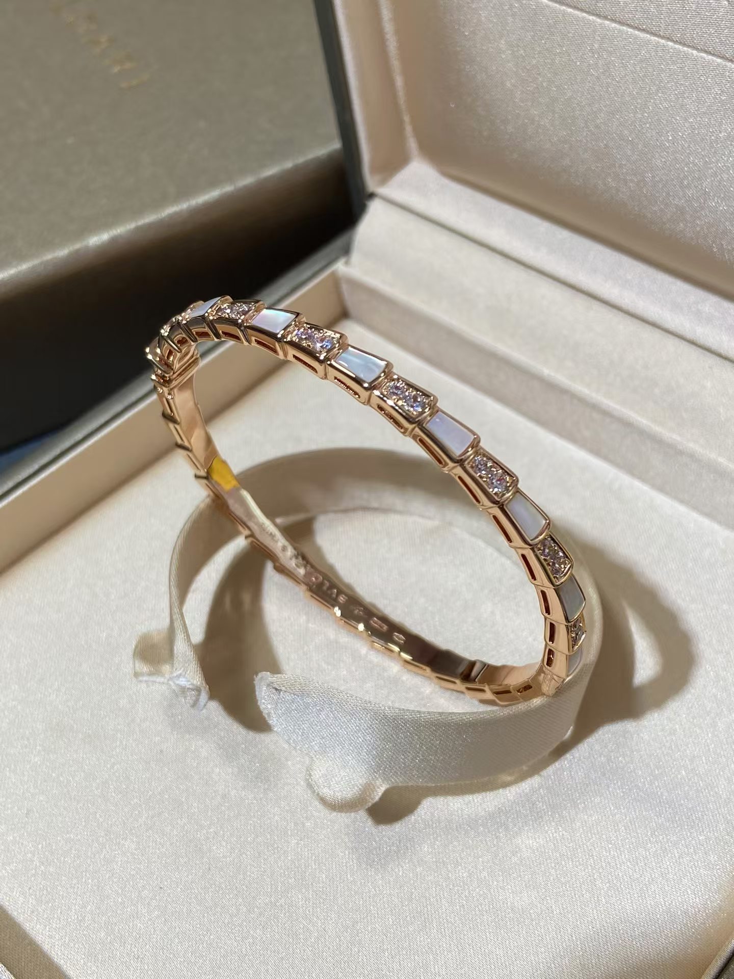 Bvlgari Serpenti Viper Bracelet Bangle in Rose Gold - Original Replica Club