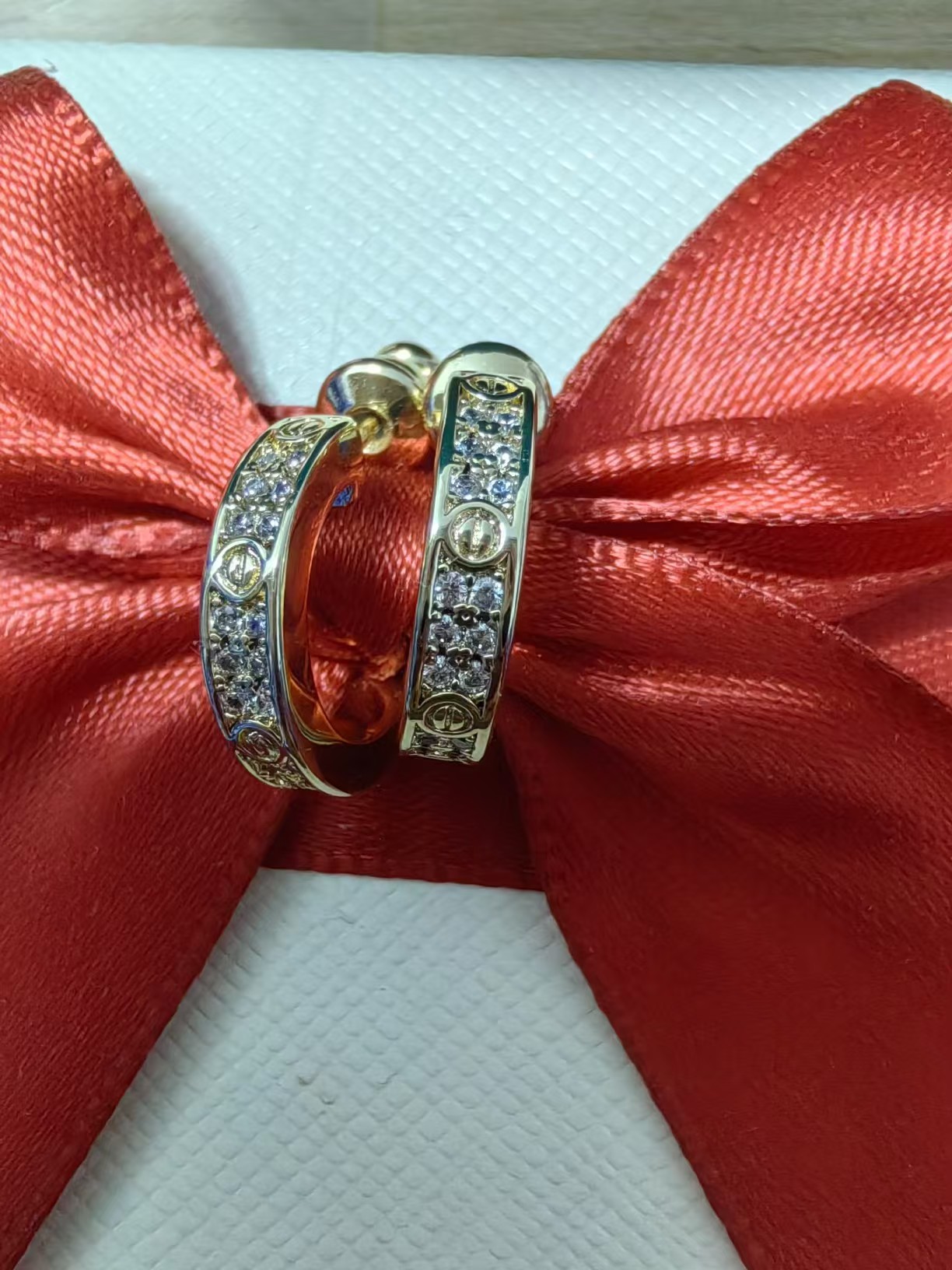 Cartier C Shape Earrings - Original Replica Club