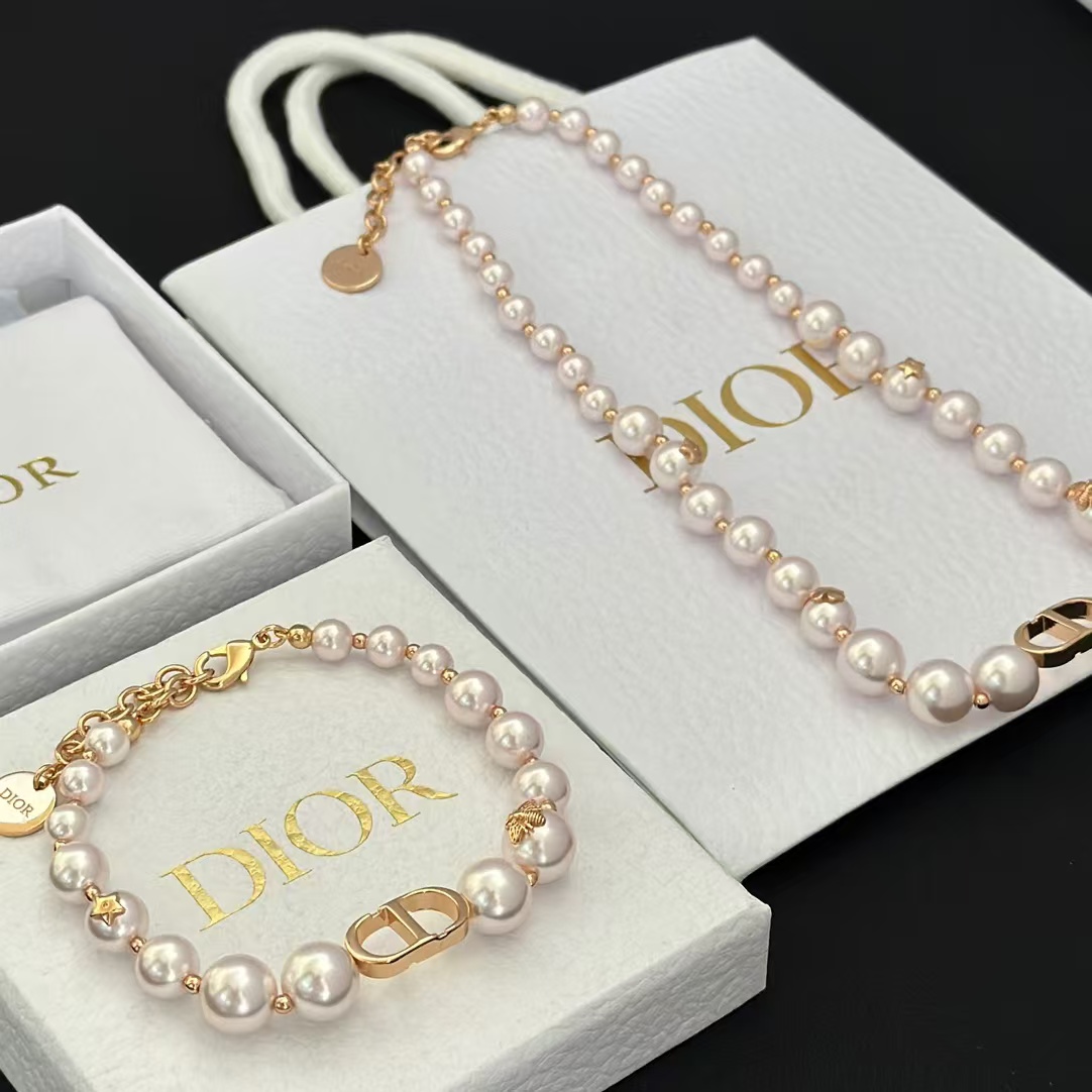 Dior Rose Gold- Finish Vintage Pearl Necklace - Original Replica Club