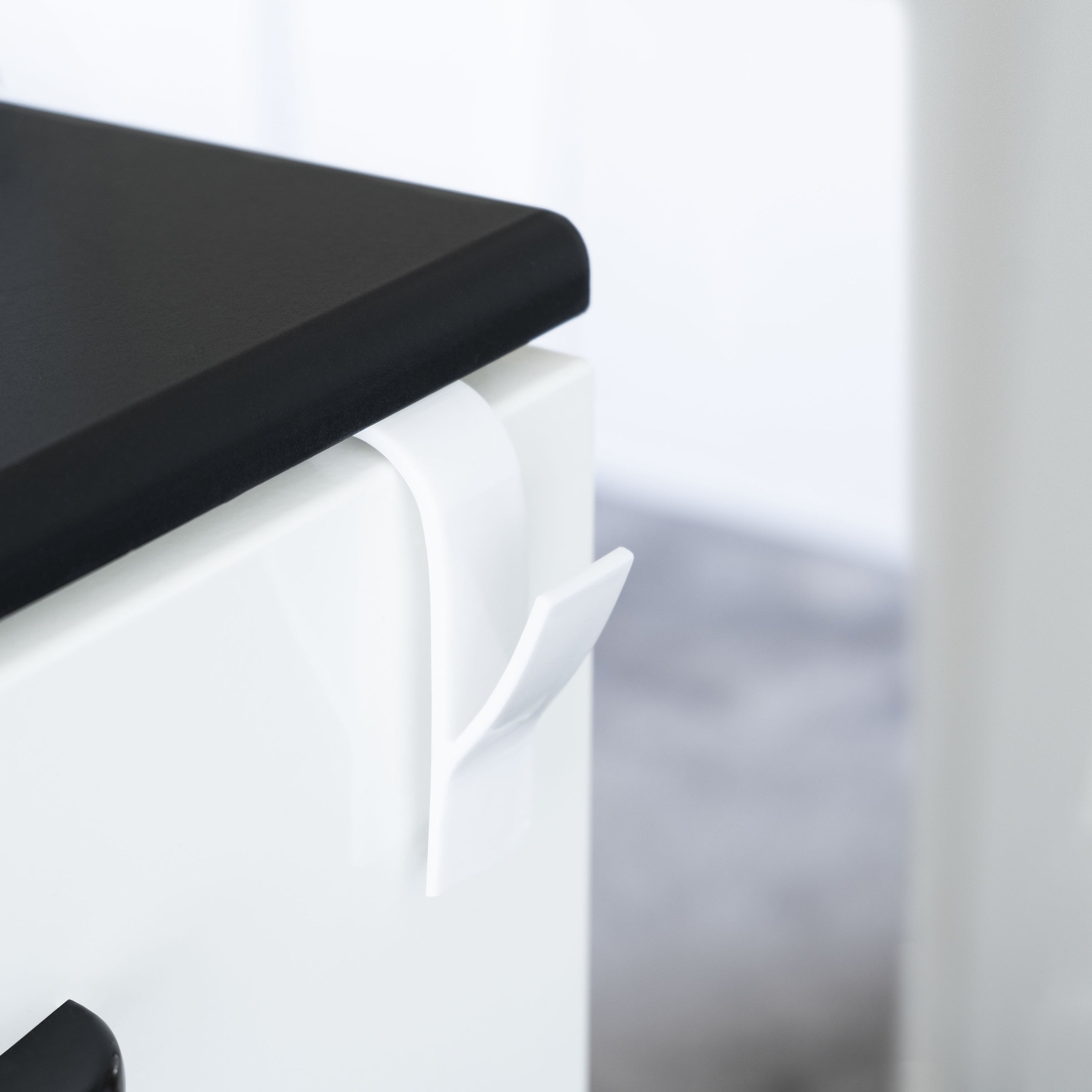 QUVIO Handdoekhouder plastic haakje - Wit