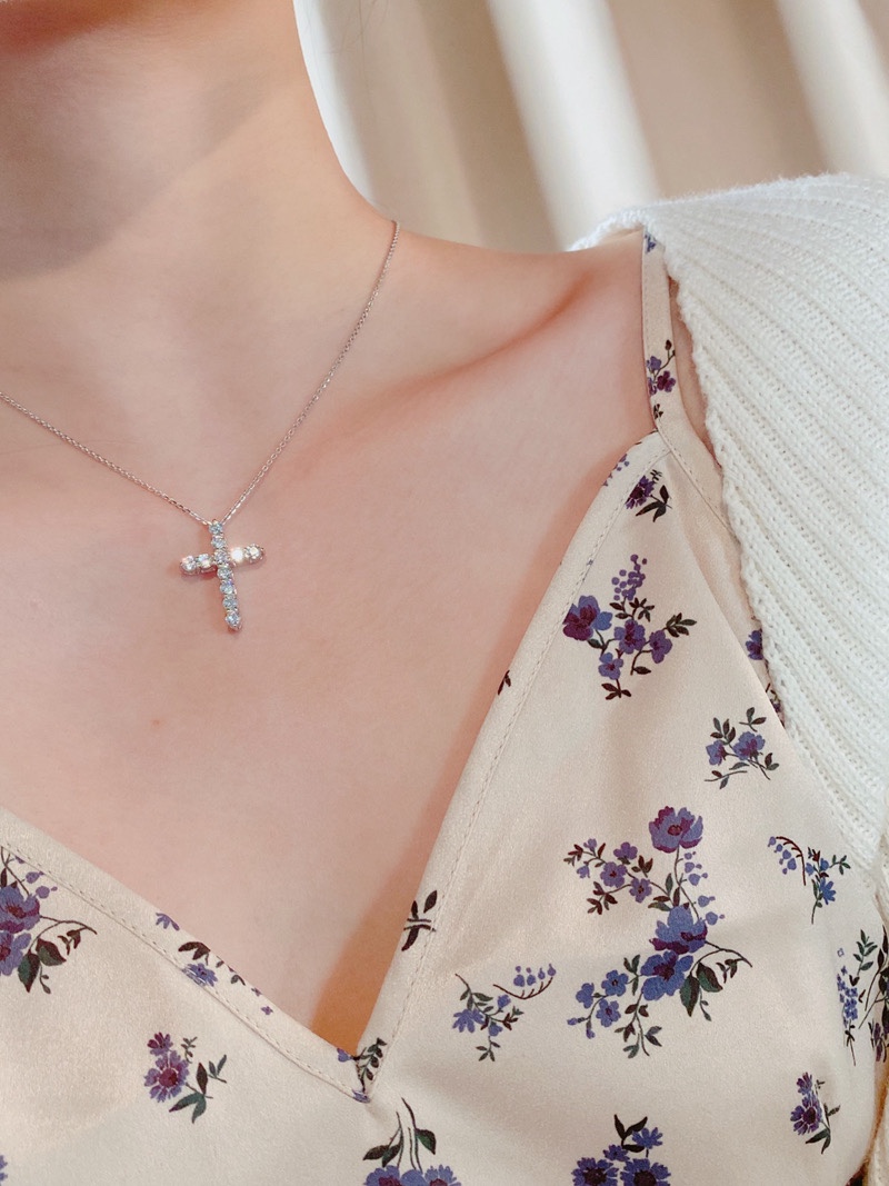 Tiffany Full Diamond Cross Pendant Necklace - Original Replica Club