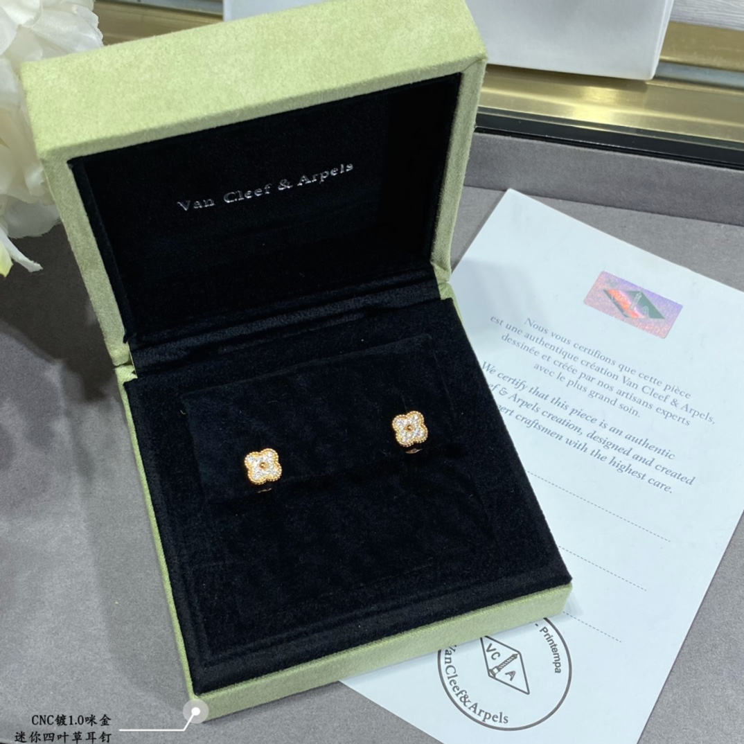 VCA Full Diamond Vintage Alhambra Earrings - Original Replica Club