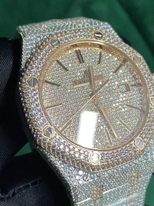 Audemars Piguet Royal Oak Selfwinding 15400SR.OO.1220SR.01 Iced Out Replica