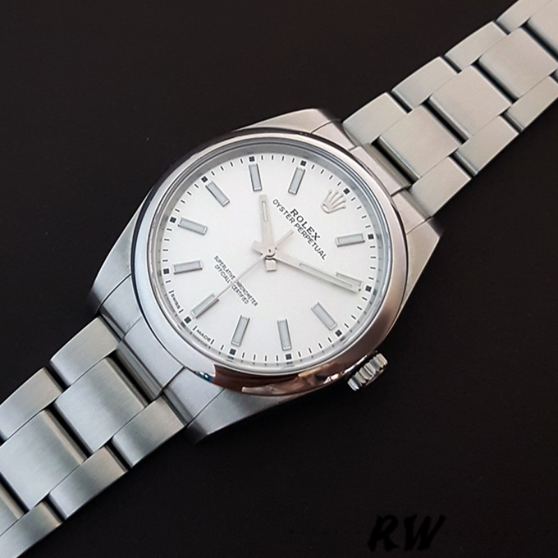 Rolex Oyster Perpetual 114300 White Dial 39mm Mens Replica Watch