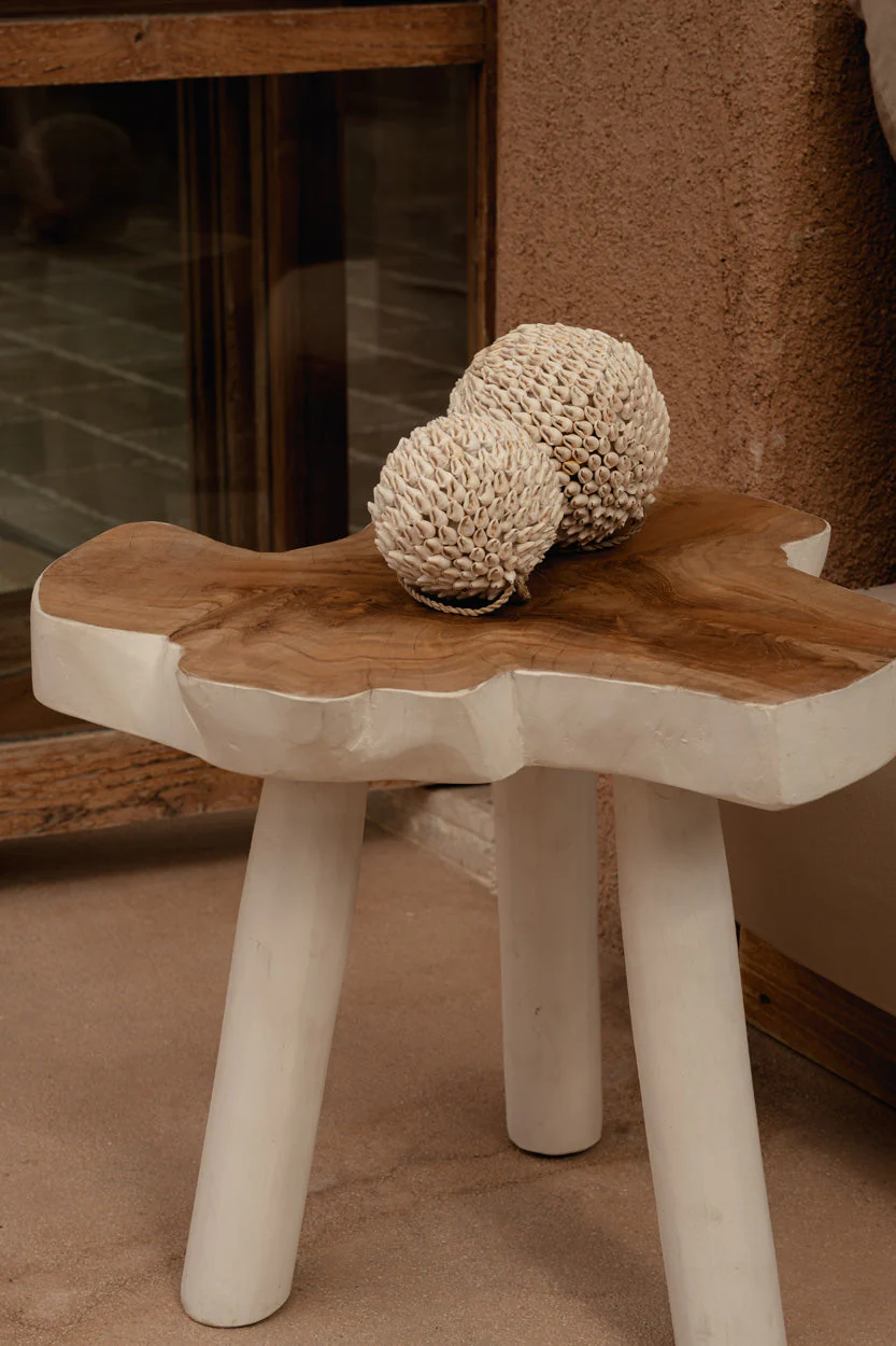 The Organic Side Table - Natural White, 45 x 45, H 40 CM