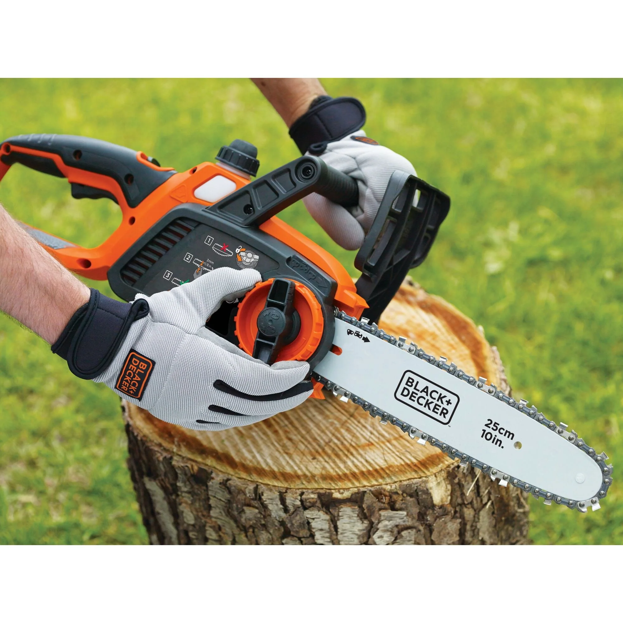BLACK+DECKER LCS1020 20V MAX Lithium 10 in. Chainsaw - Image 12