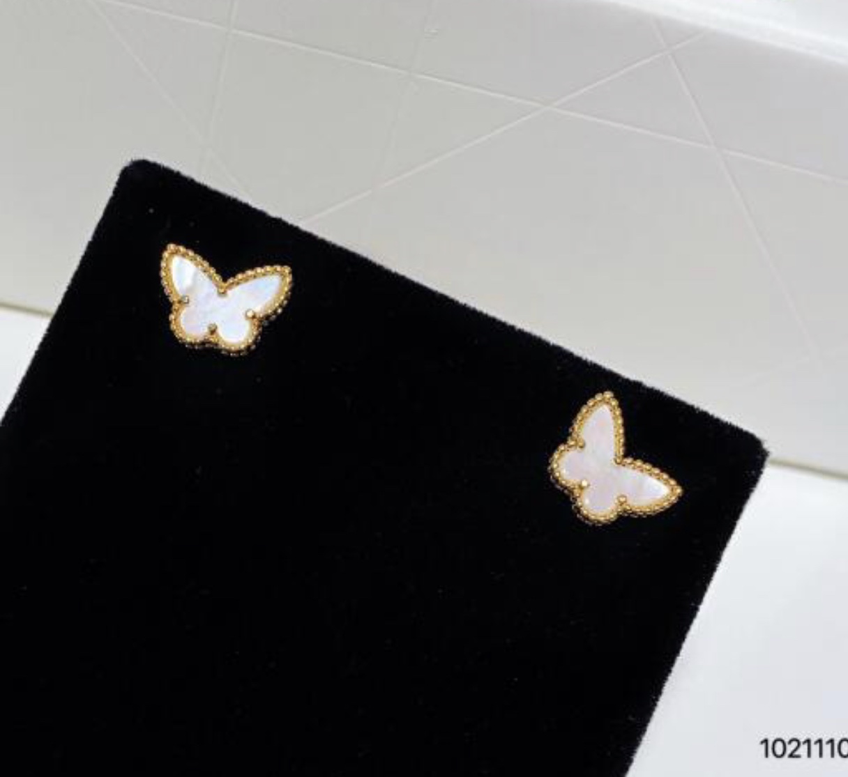 VCA Mini White Butterfly Stud Earrings - Original Replica Club