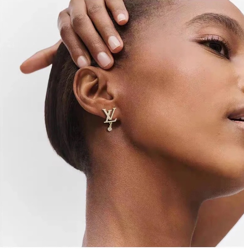 Louis Vuitton Diamond Dangle Earrings - Original Replica Club