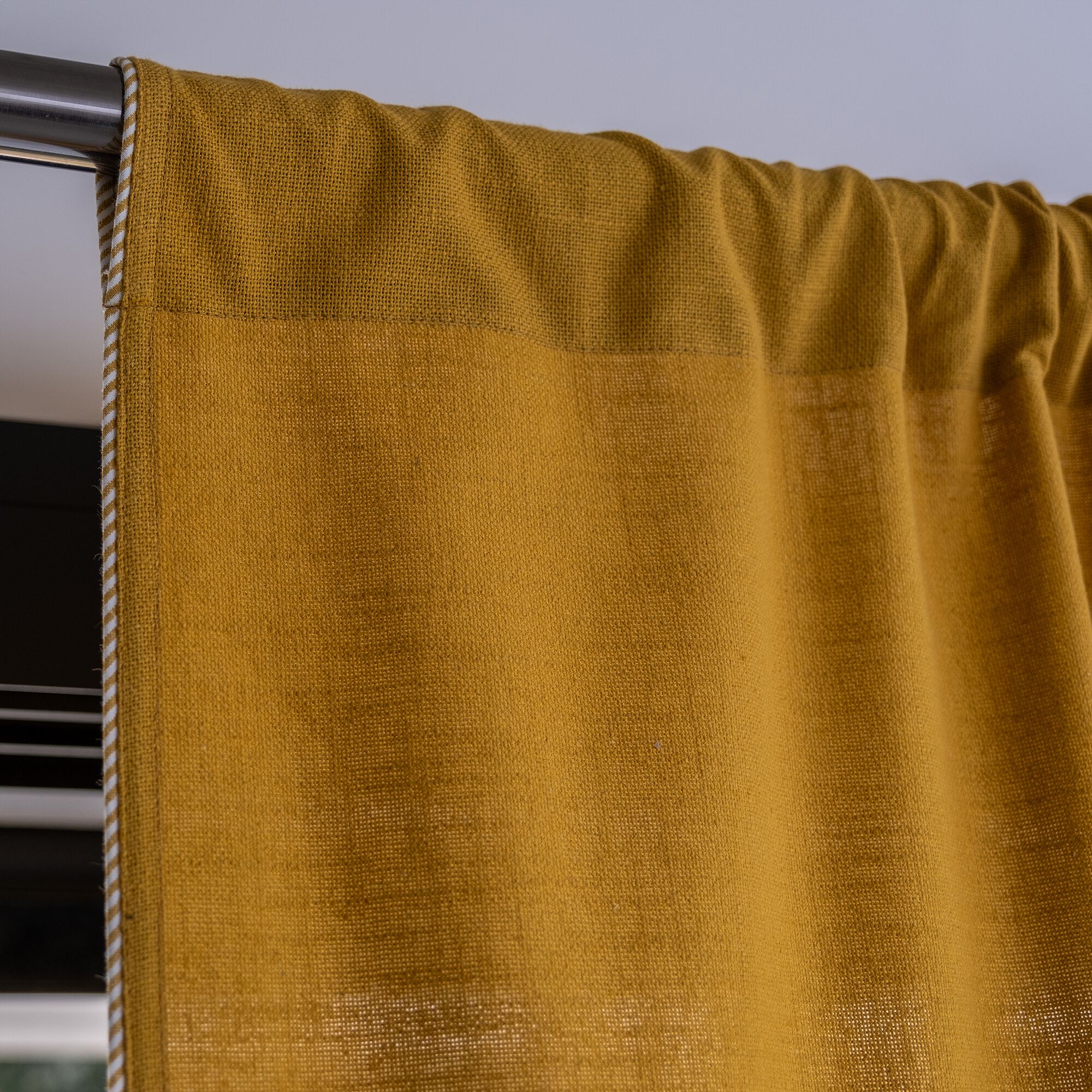 ARLES - Rideau passe-tringle en coton finition biais 140x260cm - jaune