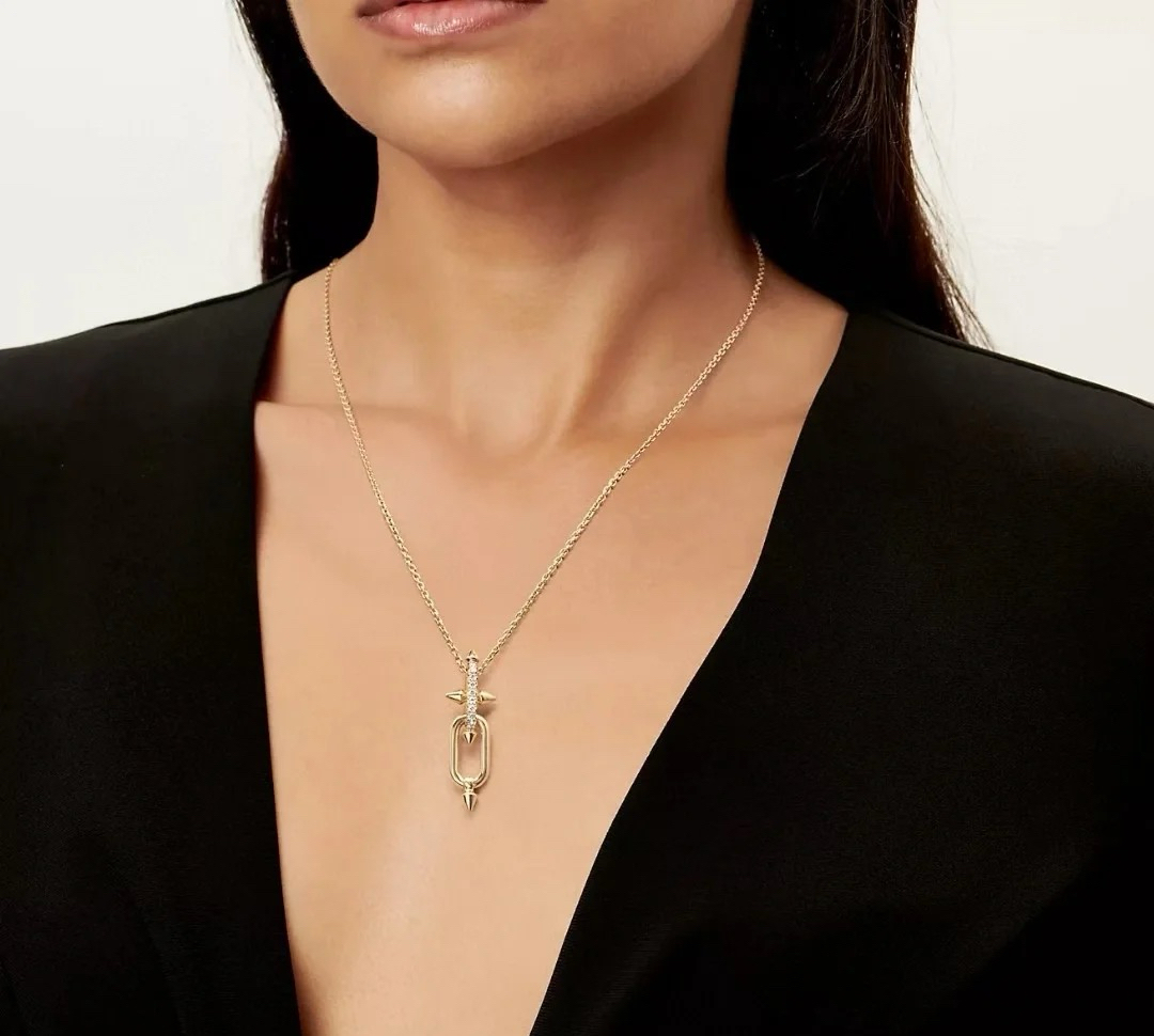 Tiffany Titan by Pharrell Williams Pendant Necklace in Yellow Gold - Original Replica Club