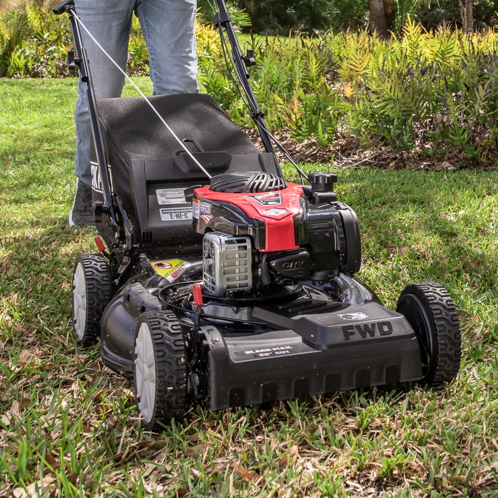 Black Max 21" Self-Propelled Lawn Mower with 140cc E550 Series Briggs and Stratton Engine - Image 4