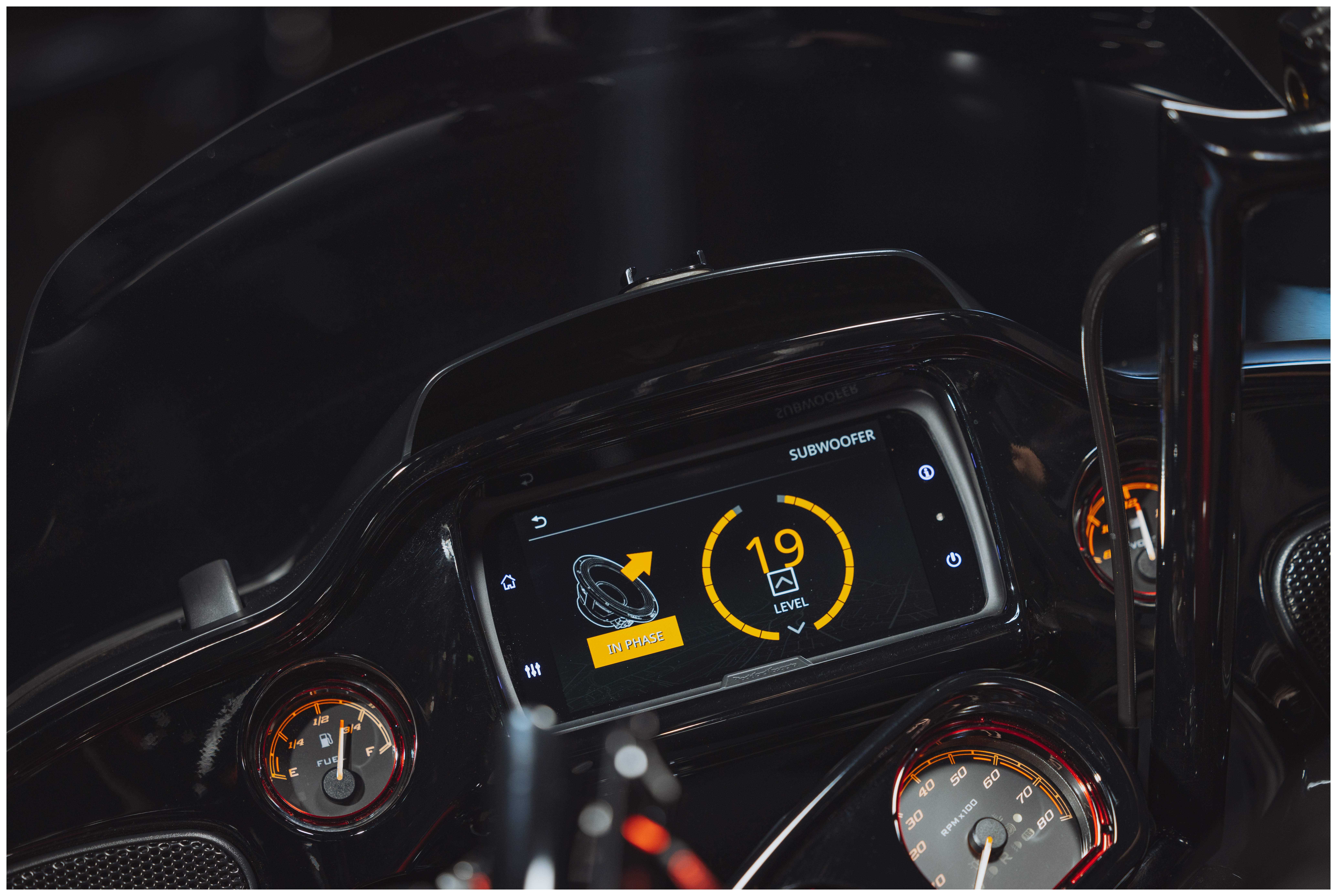 SportsBikeShop Rockford Fosgate Infotainment Source Unit For Harley Touring 2014-2025