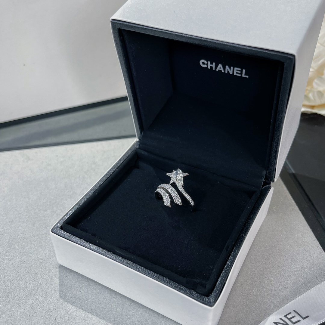 Chanel Etoile Filante Comete Ring - Original Replica Club