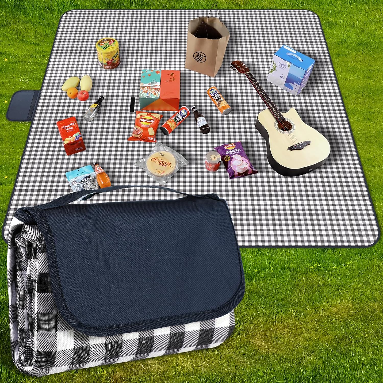 Extra Large Outdoor Picnic Blanket Sand Free Waterproof Beach Portable Hiking Camping Blanket