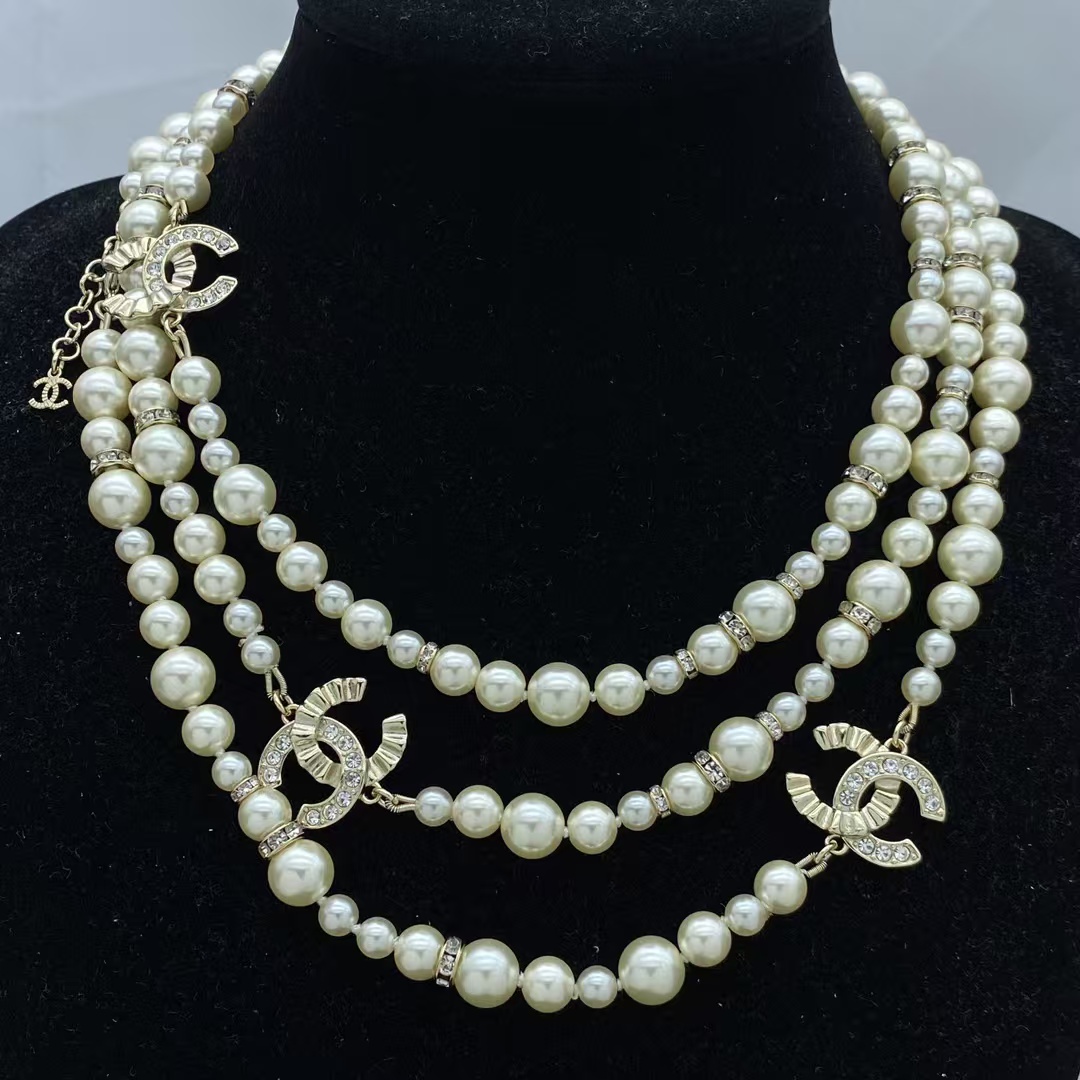 Chanel Luxury Vintage 3 Rows Pearl Necklace - Original Replica Club
