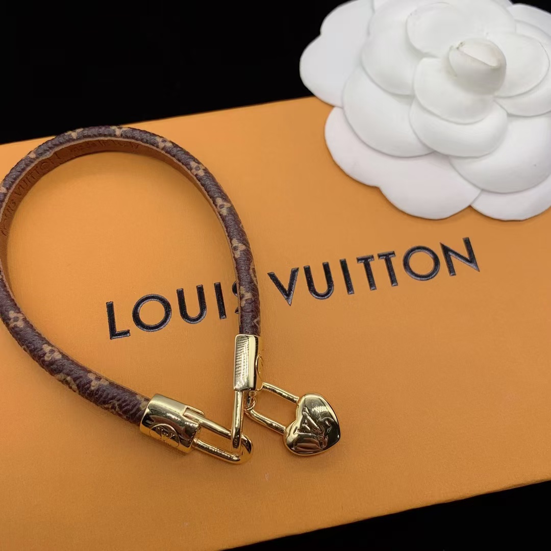 Louis Vuitton Heart Lock Charm Bracelet - Original Replica Club