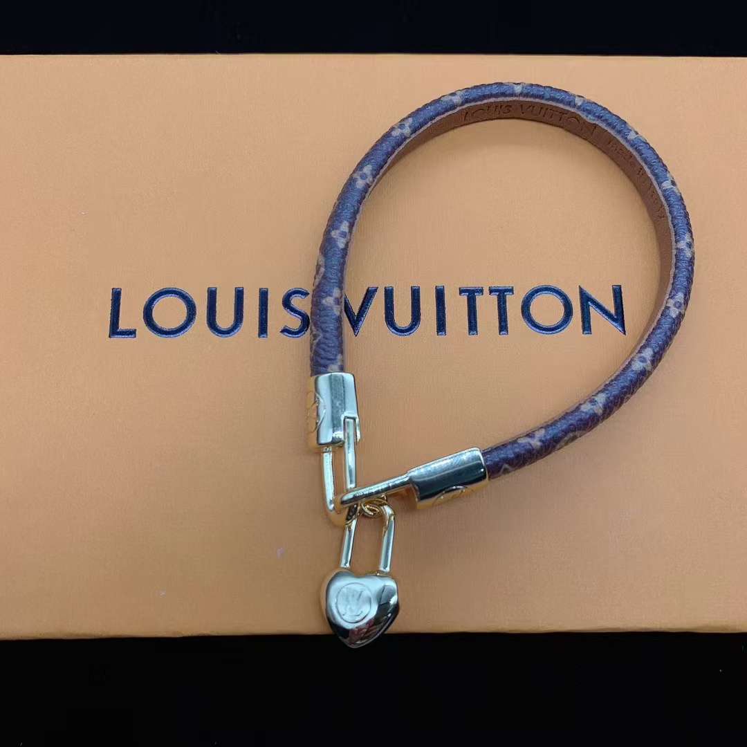 Louis Vuitton Heart Lock Charm Bracelet - Original Replica Club