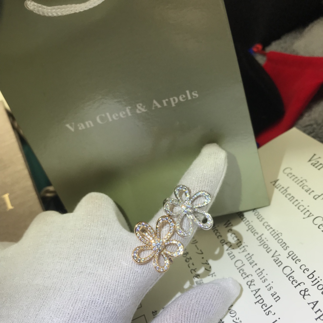 VCA Flowerlace Ring - Original Replica Club