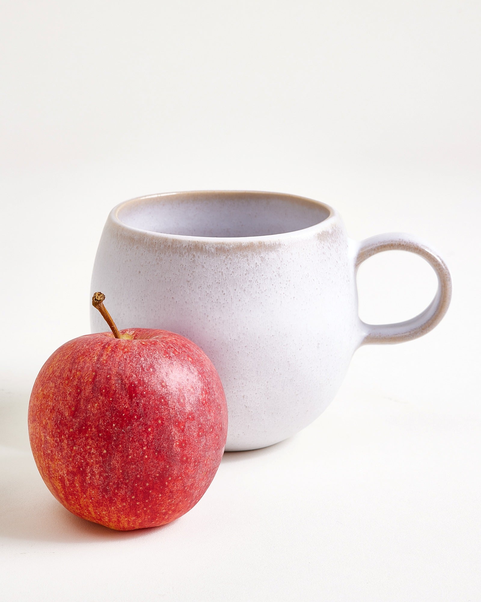 Moura Tasse groß weiß
