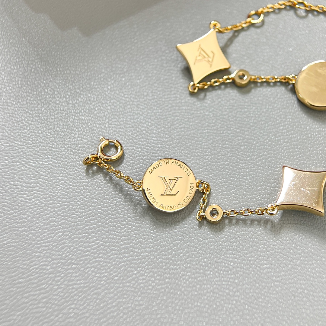 Louis Vuitton 4 Motifs Blue Amazonite Bracelet - Original Replica Club