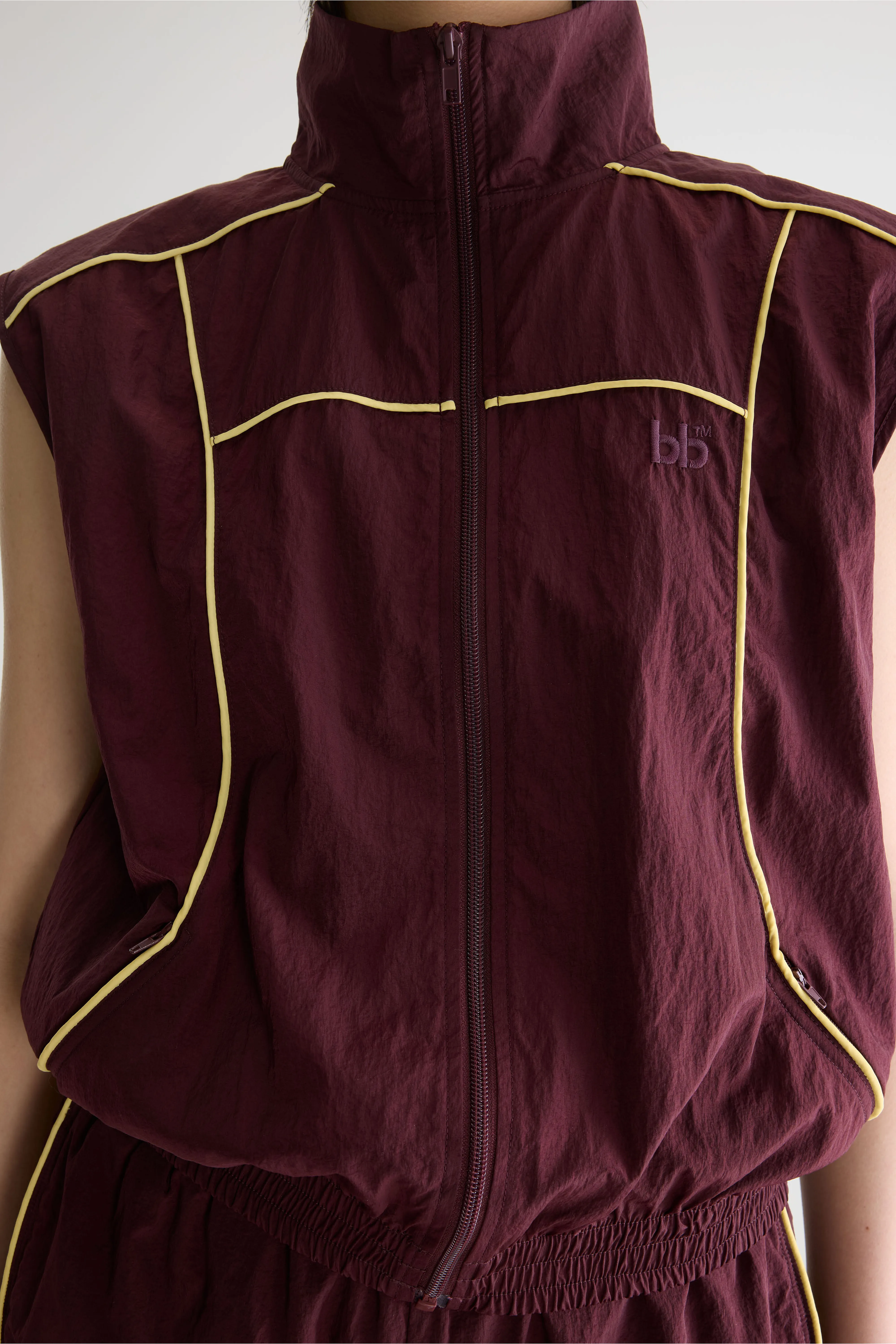 Bellerose Tinta sleeveless sports veste (261 / W / WINE)
