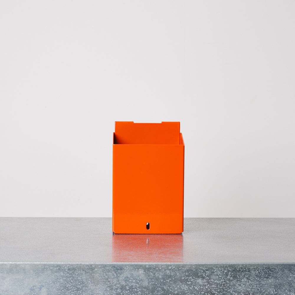 Rangement en métal - Orange