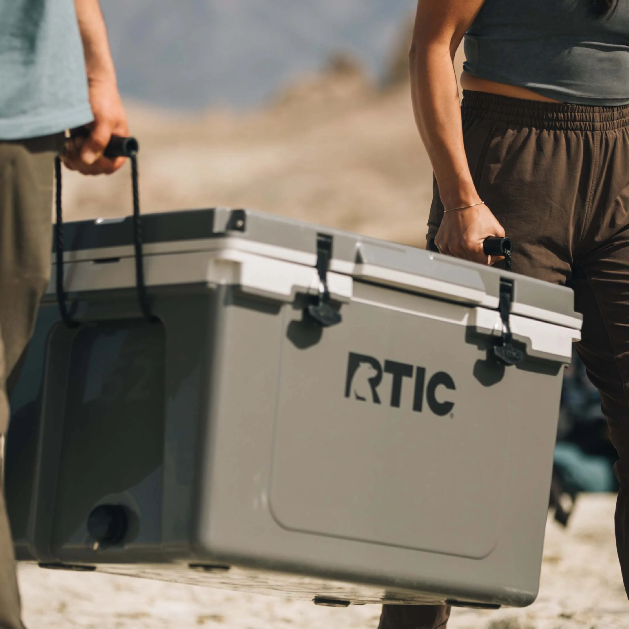 RTIC 52 QT Ultra-Light Hard-Sided Ice Chest Cooler, Fits 76 Cans, Trailblazer - Image 12
