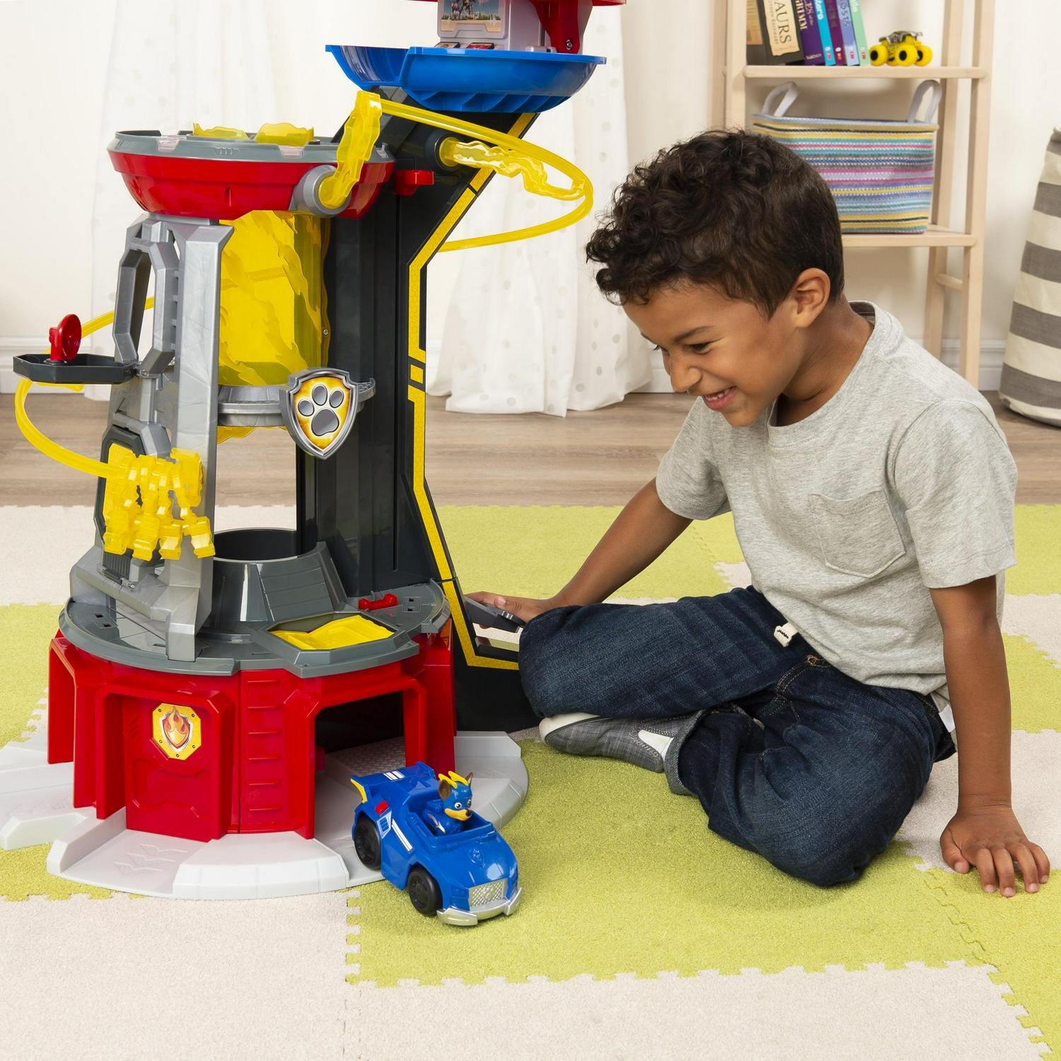 PAW Patrol Mighty Pups Super PAWs Lookout Tower Playset with Lights and Sound - Image 7