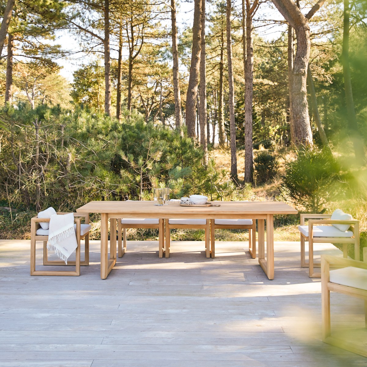Tikamoon - Massief teakhouten tuintafel 245 Noah