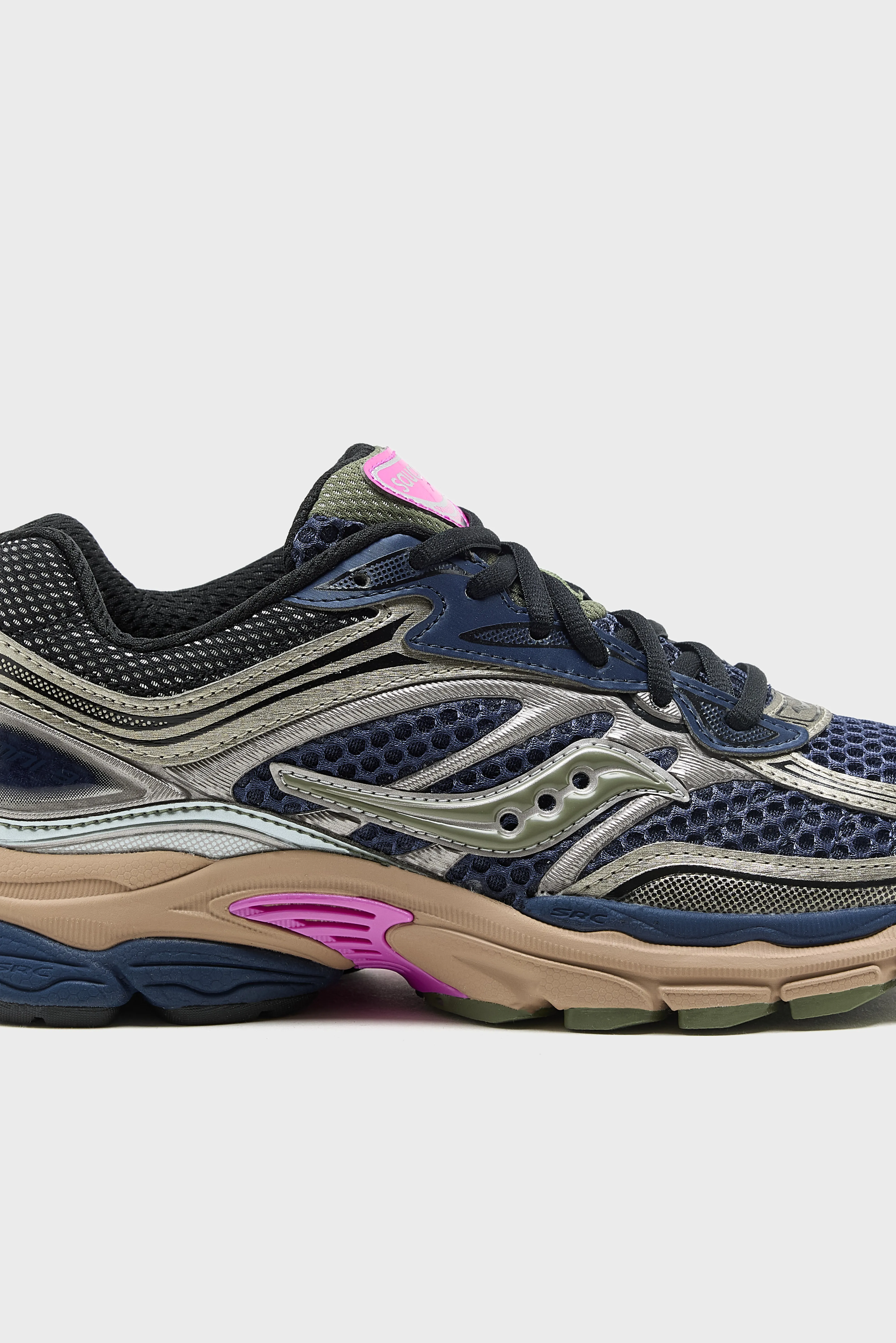 Bellerose ProGrid Omni  9 Disrupt for Men  (261 / M / NAVY)