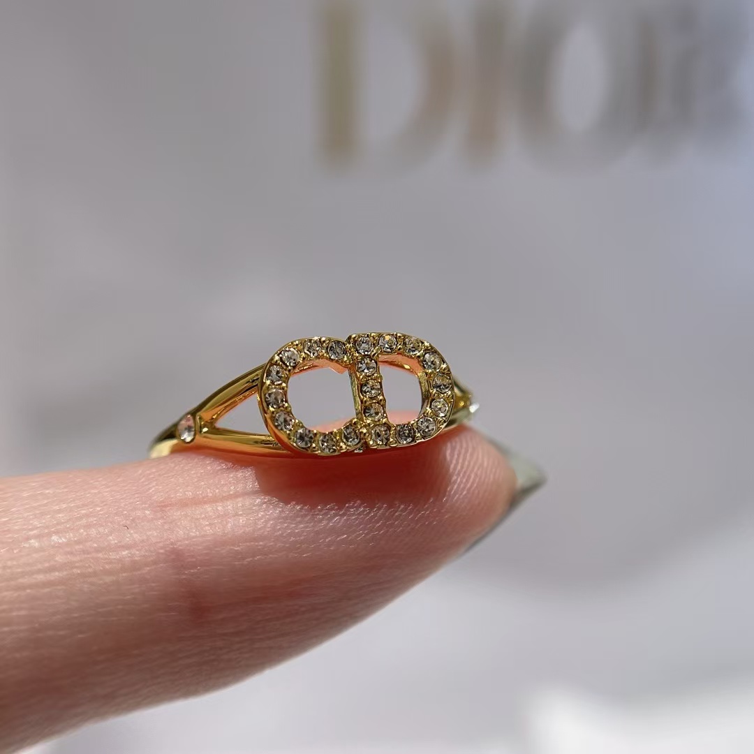 Dior CD Paved Diamond Ring - Original Replica Club