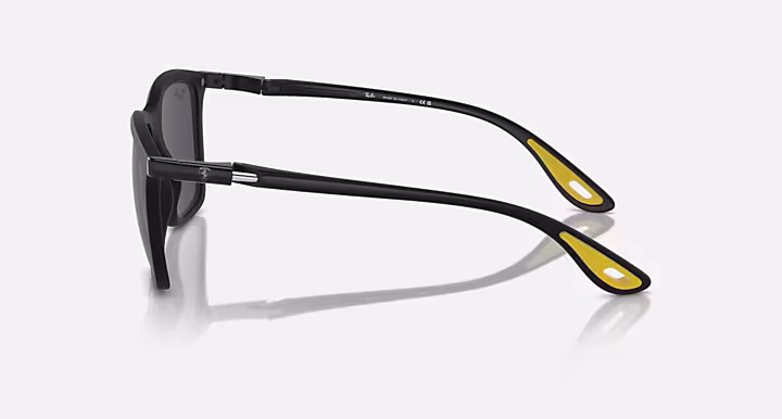 Ray-Ban RB4433M SCUDERIA FERRARI COLLECTION