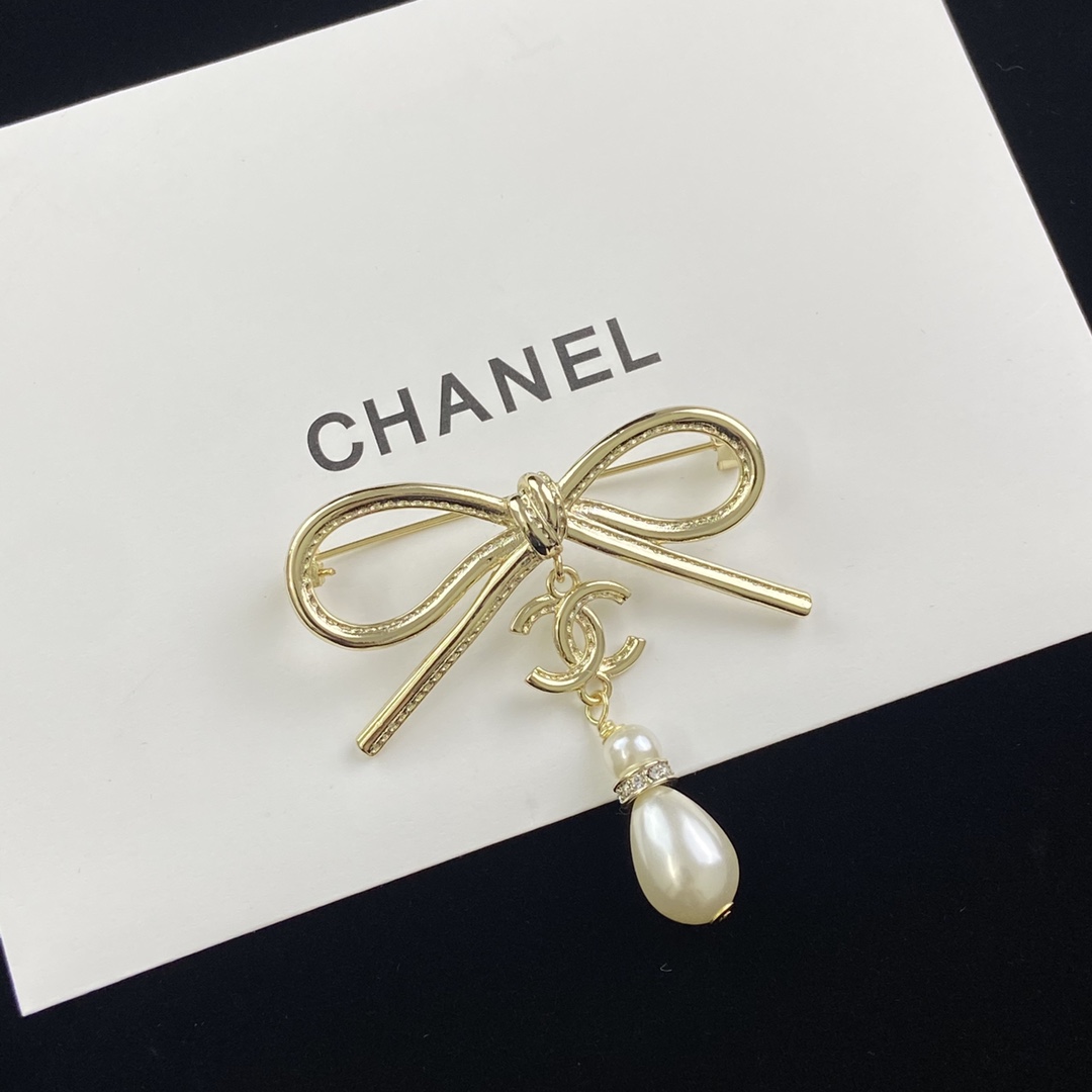 Chanel Bow CC Teardrop Pearl Brooch - Original Replica Club