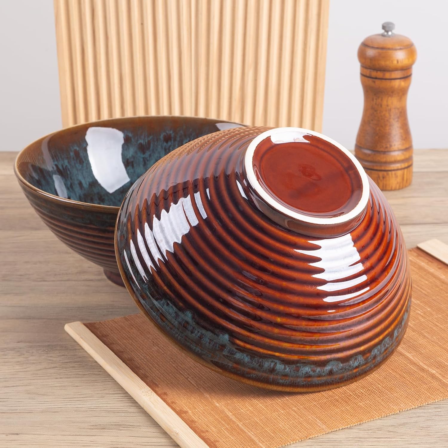 40oz Japanese Ceramic Ramen Bowl Set of 2 with Chopsticks and Spoons for Pho Udon Asian Soup Noodles (Peacock Tail)